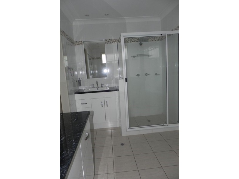 1 White, Pittsworth QLD 4356