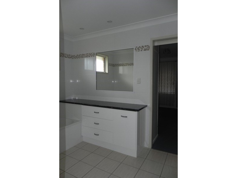 1 White, Pittsworth QLD 4356