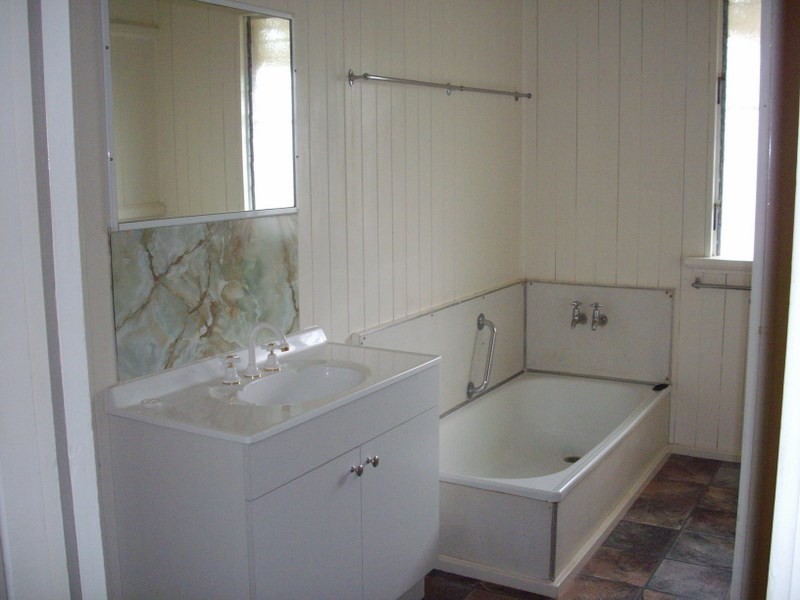 20 Steele, Pittsworth QLD 4356