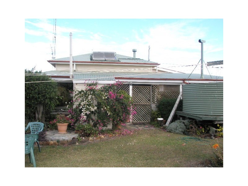 26 – 28 Main, Pittsworth QLD 4356