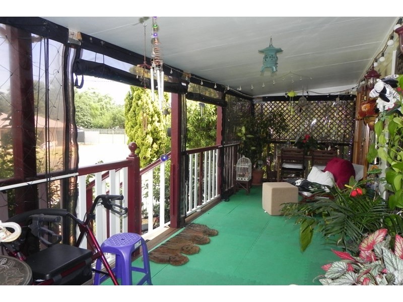 40 John, Southbrook QLD 4363