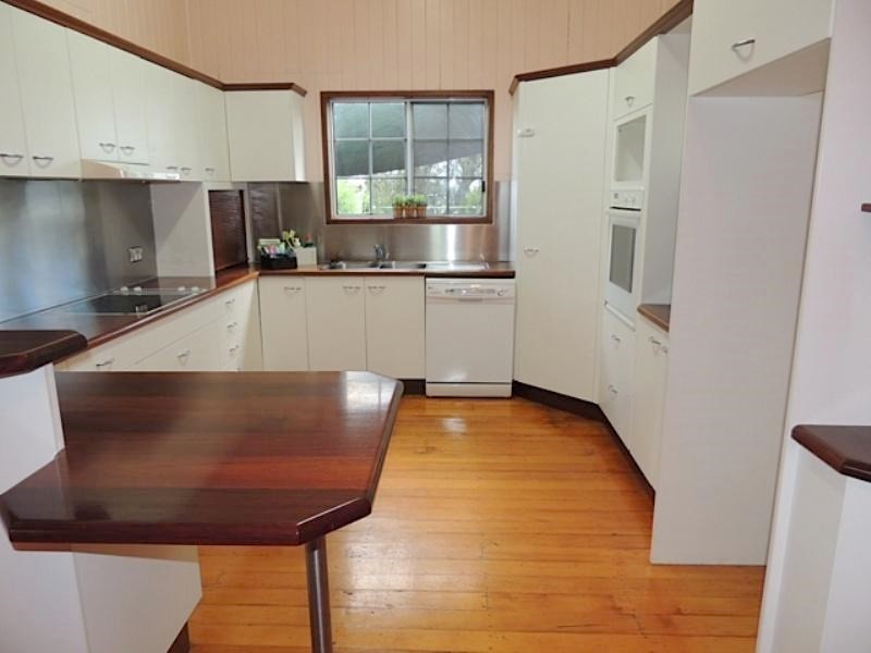 49 Hume Street, Pittsworth QLD 4356