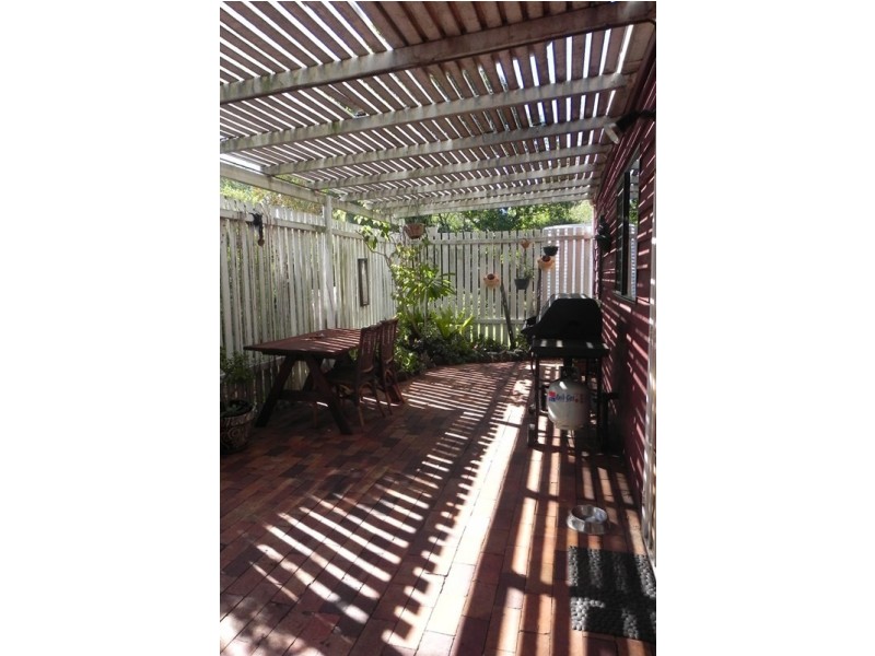 1 Weale, Pittsworth QLD 4356