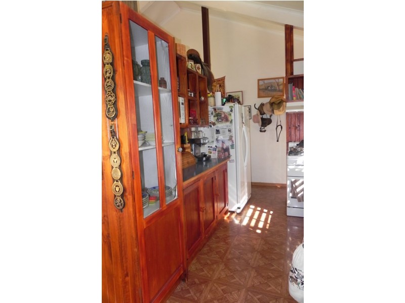 1 Weale, Pittsworth QLD 4356