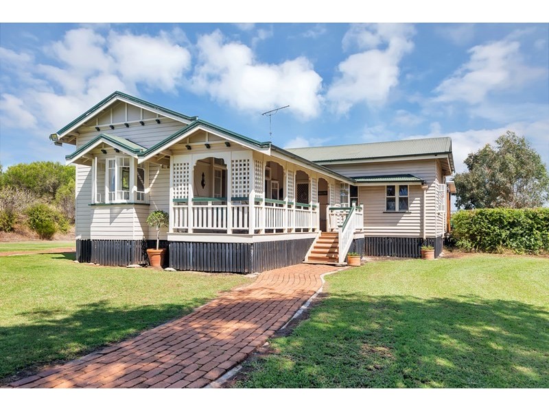 120 Meynink Road, Hodgson Vale QLD 4352