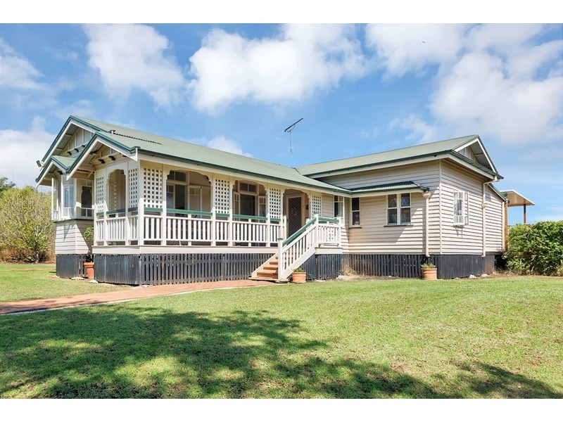 120 Meynink Road, Hodgson Vale QLD 4352