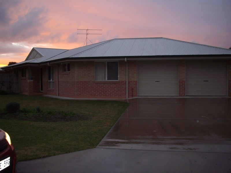 2B Genevieve Court, Millmerran QLD 4357