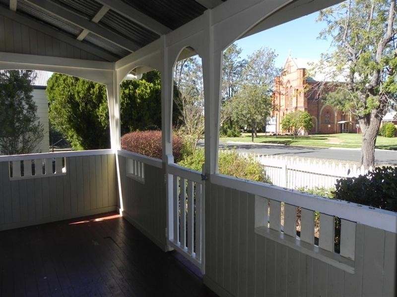 37 Hume, Pittsworth QLD 4356