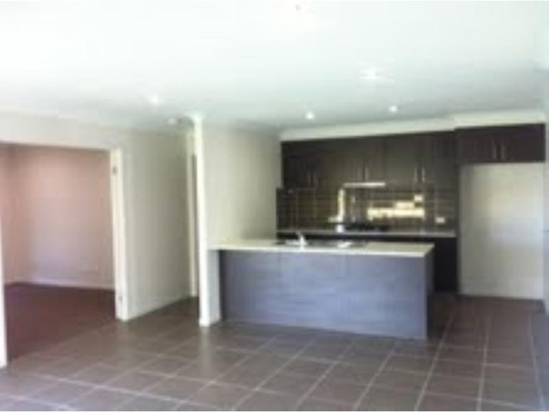 59 Edwin Street, Westbrook QLD 4350