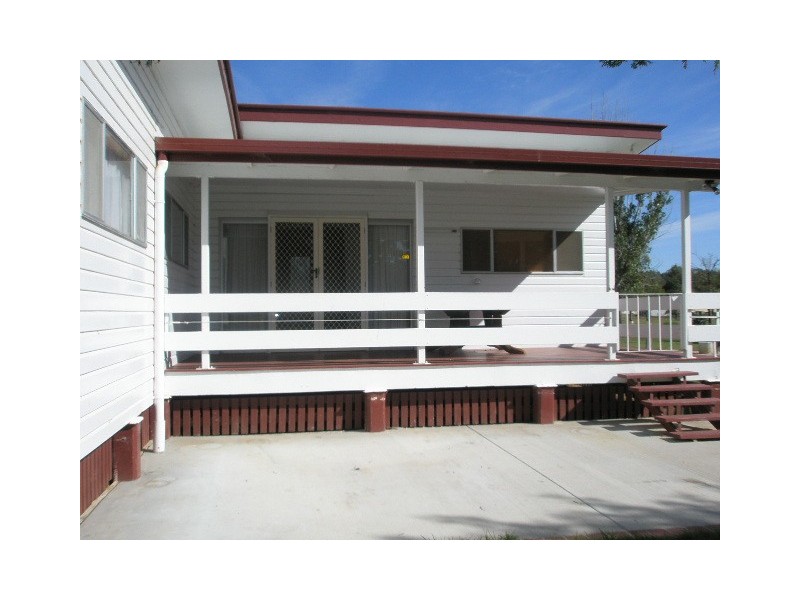 37 McIntyre Street, Pittsworth QLD 4356