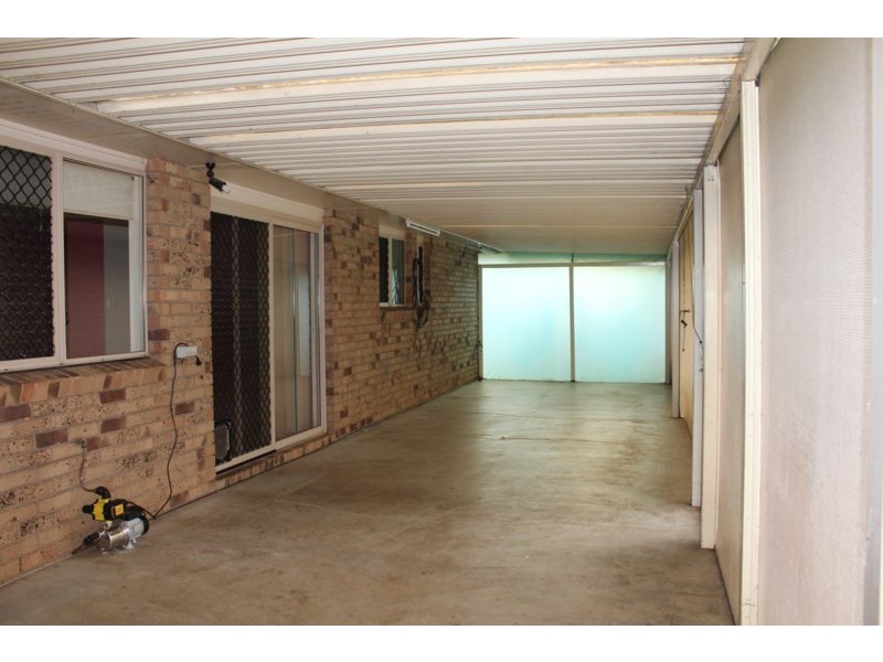 8 Cunningham Street, Pittsworth QLD 4356