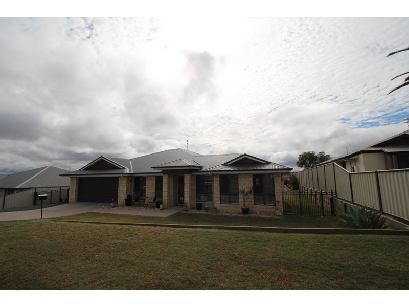 31 Stanley, Pittsworth QLD 4356