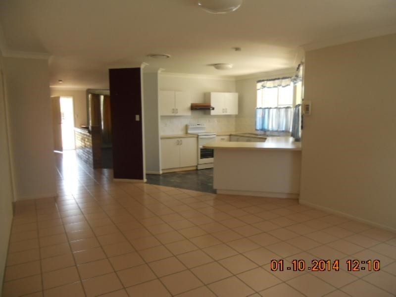 1 White Street, Pittsworth QLD 4356