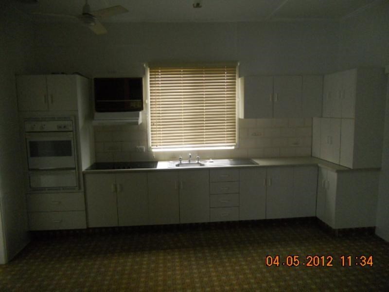 1 Lord Street, Brookstead QLD 4364