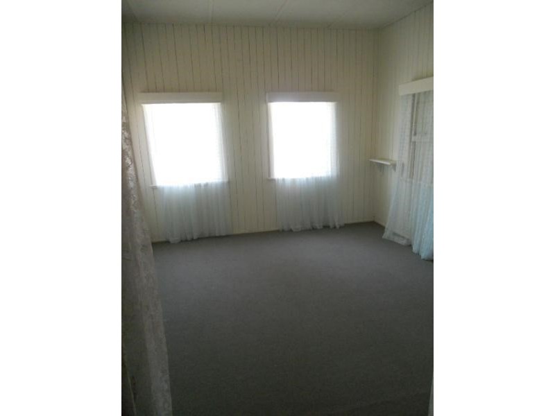 90 Cheetham Street, Cecil Plains QLD 4407