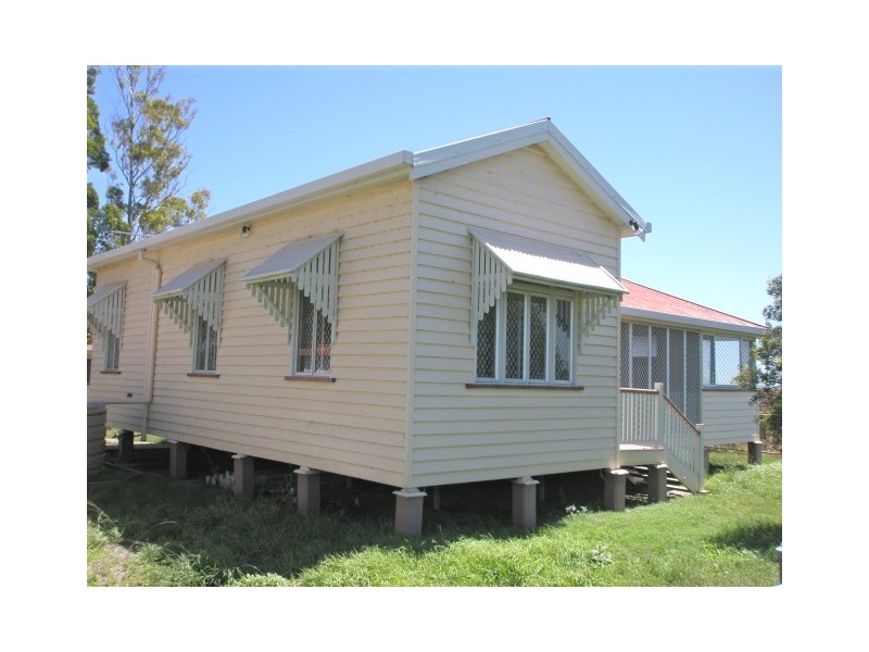 15 Bongeen School Road, Pittsworth QLD 4356