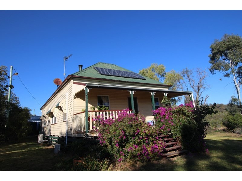 9 Crawley Road, Stoneleigh, Pittsworth QLD 4356