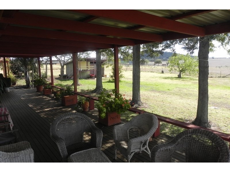 129 Lorenz Road, Mount Molar QLD 4361