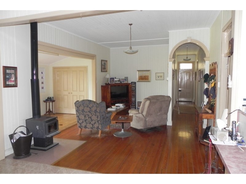 129 Lorenz Road, Mount Molar QLD 4361