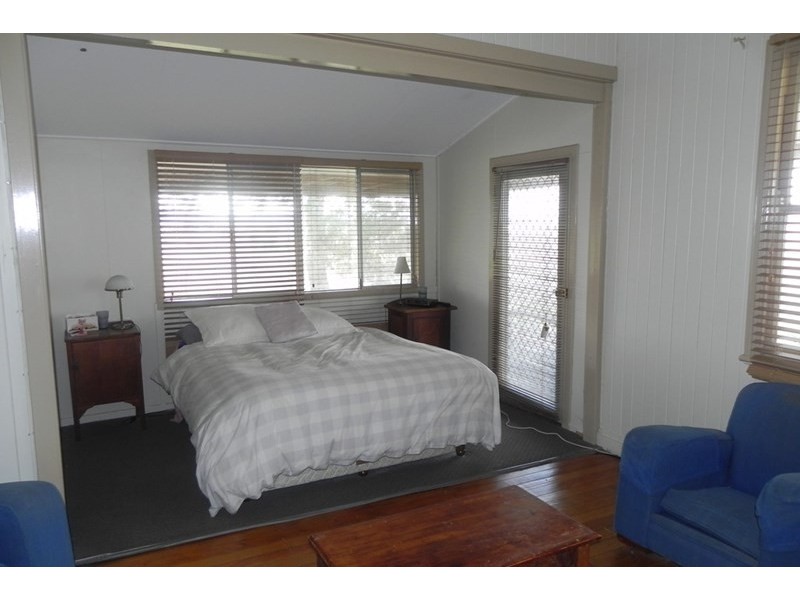 129 Lorenz Road, Mount Molar QLD 4361