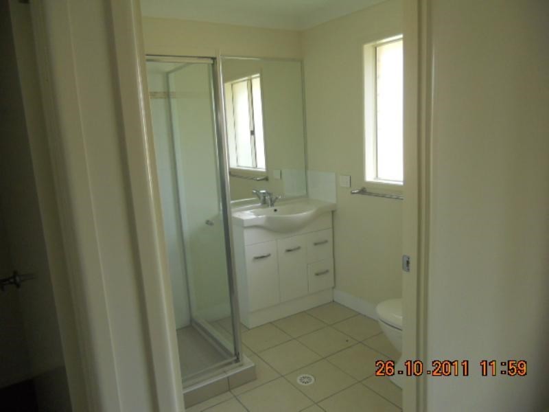 2 Railway Street, Pittsworth QLD 4356