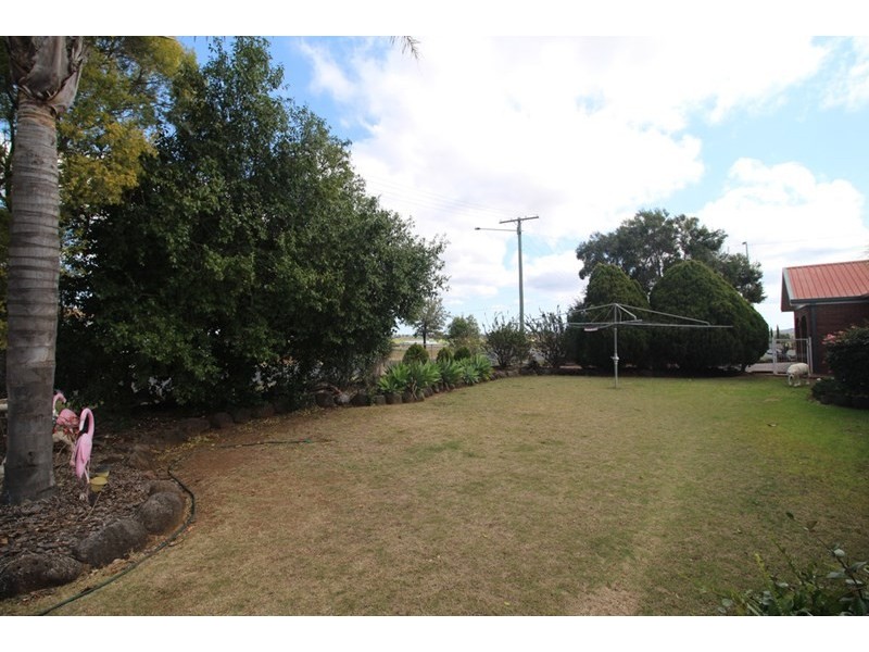 21 Lillian, Pittsworth QLD 4356