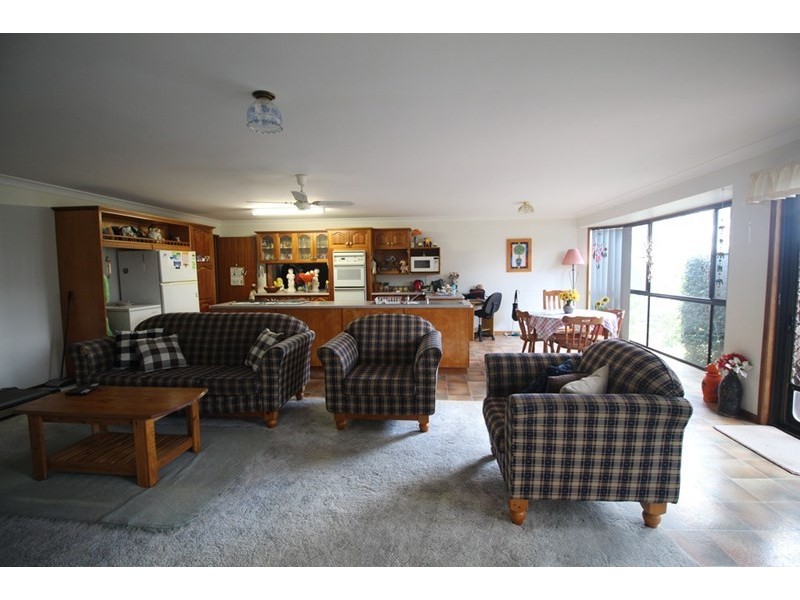 21 Lillian, Pittsworth QLD 4356