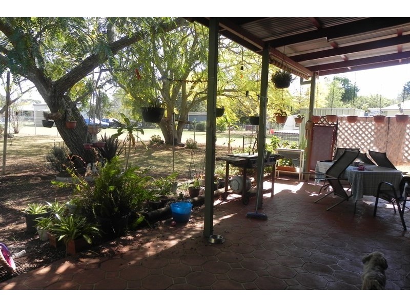 53 Murray Street, Pittsworth QLD 4356