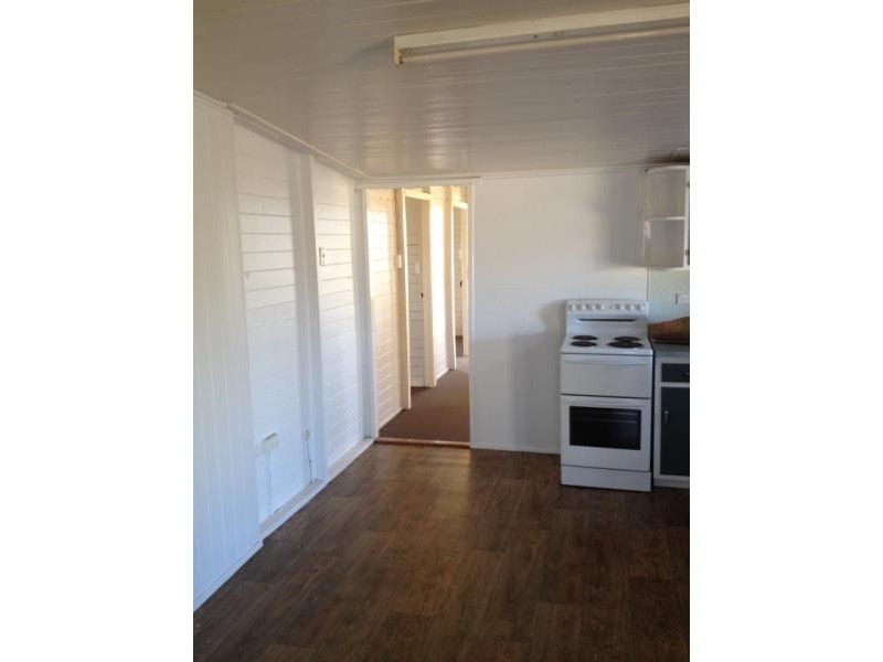 59 Saville Road, Clifton QLD 4361