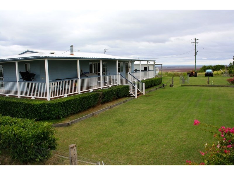 90 Peterson Rd, Irongate, Pittsworth QLD 4356