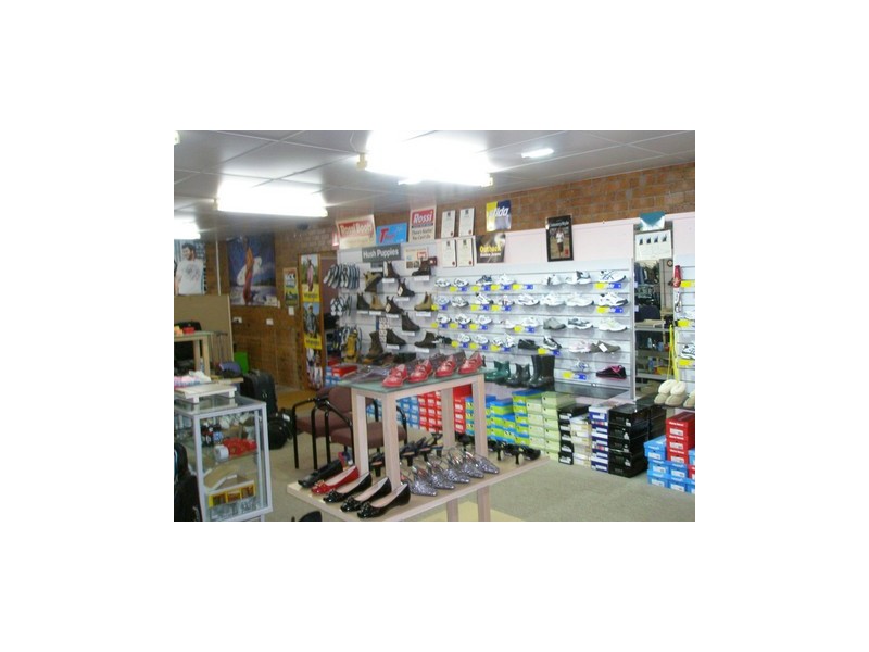 64 Yandilla Street, Pittsworth QLD 4356