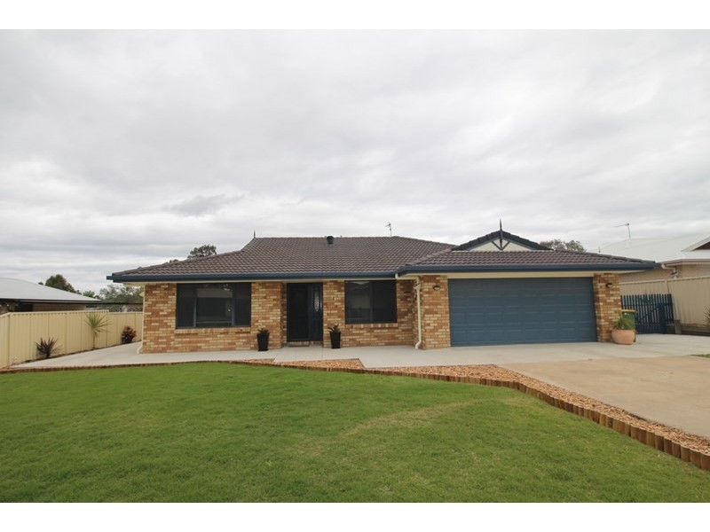 11 Draydon Court, Pittsworth QLD 4356