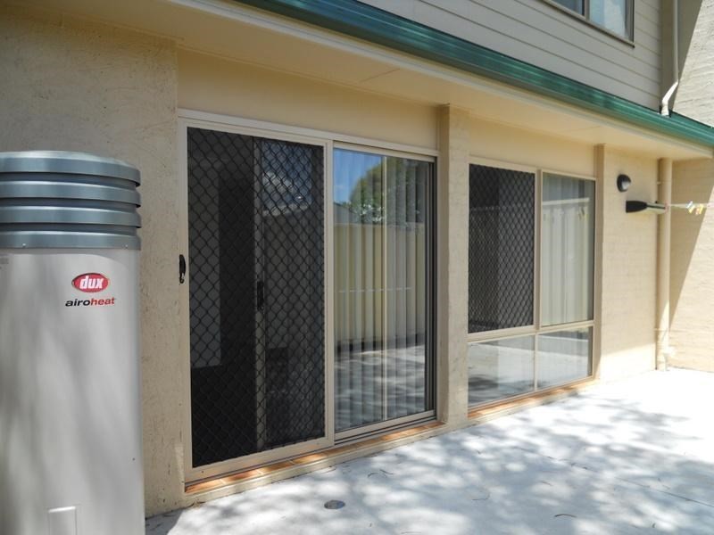 8/24 murray, Pittsworth QLD 4356