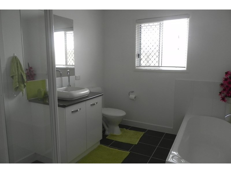 15 Draydon, Pittsworth QLD 4356