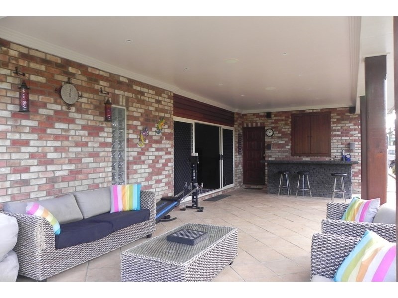 12 Grand, Pittsworth QLD 4356