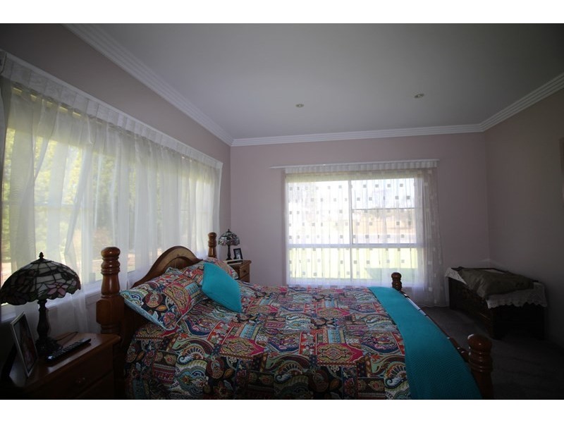 12 Grand, Pittsworth QLD 4356