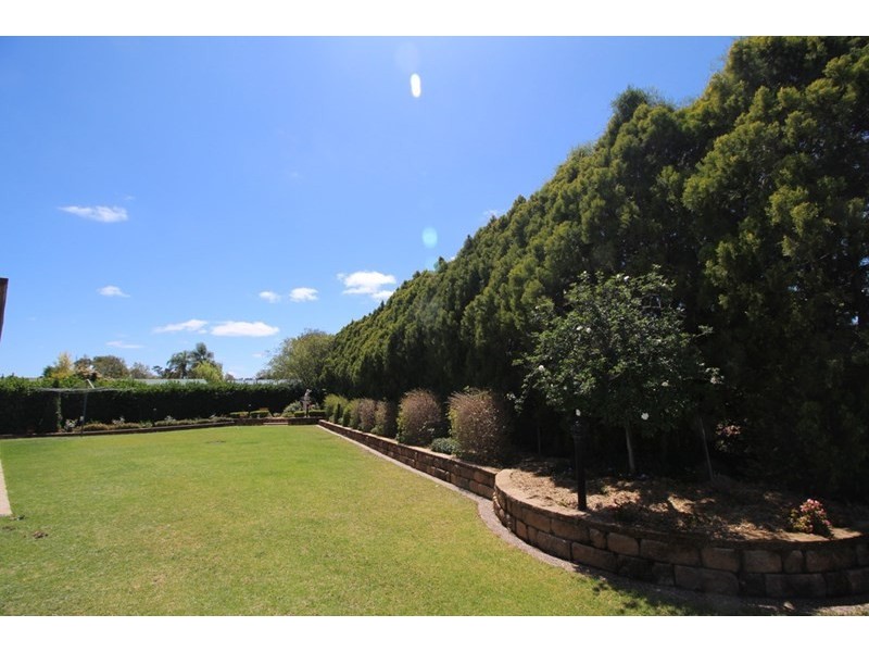 12 Grand, Pittsworth QLD 4356
