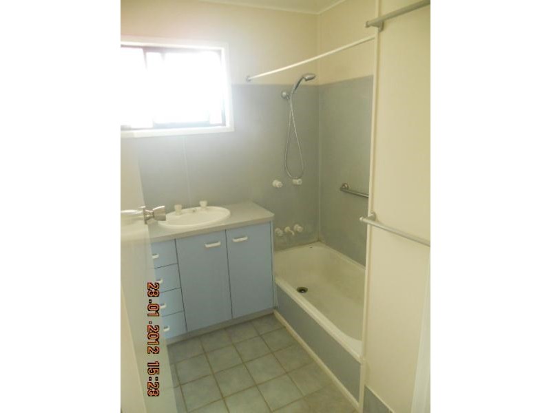 8 Fryar Street, Pittsworth QLD 4356