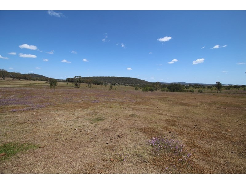 326 Stowers Rd, Linthorpe, Pittsworth QLD 4356