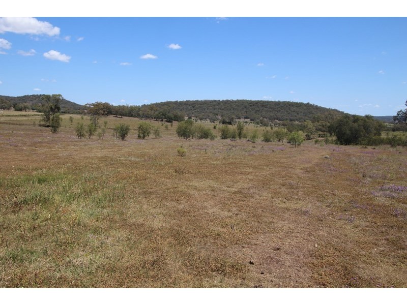 326 Stowers Rd, Linthorpe, Pittsworth QLD 4356