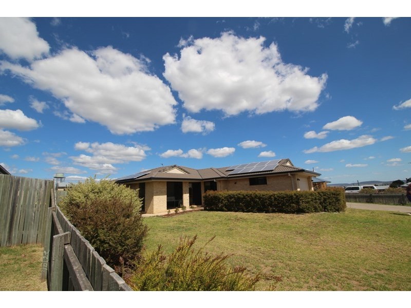 10 Ashford Drive, Wyreema QLD 4352