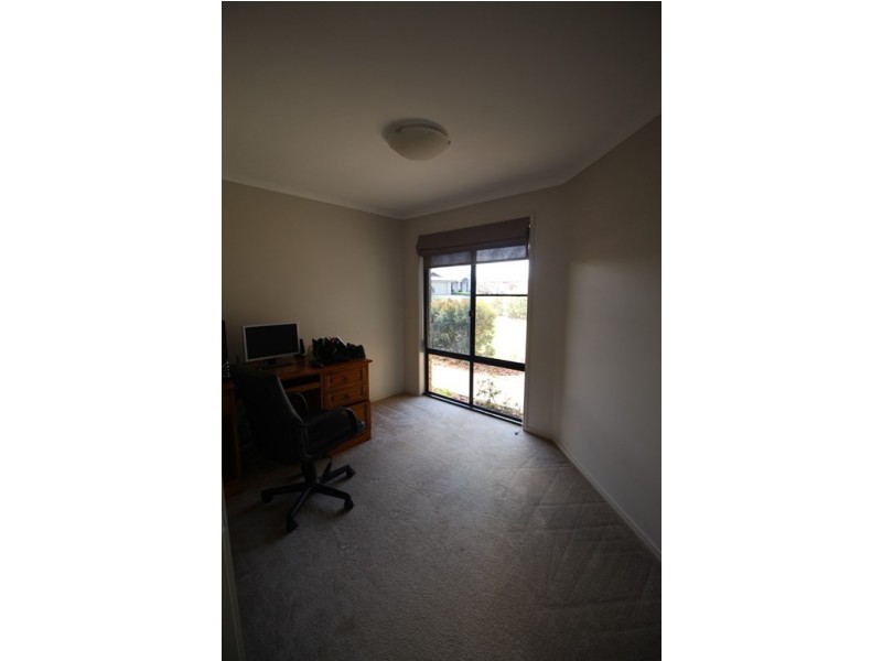 10 Ashford Drive, Wyreema QLD 4352