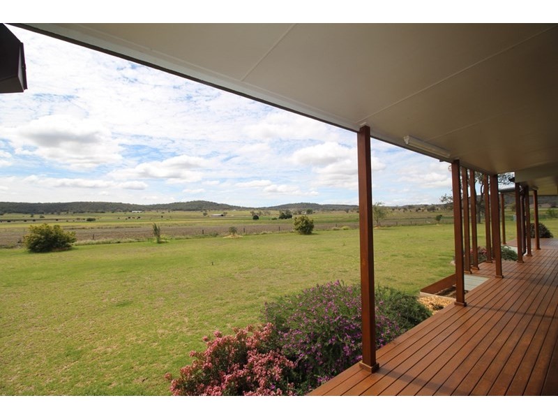 964 Linthorpe Valley Rd, Linthorpe, Pittsworth QLD 4356