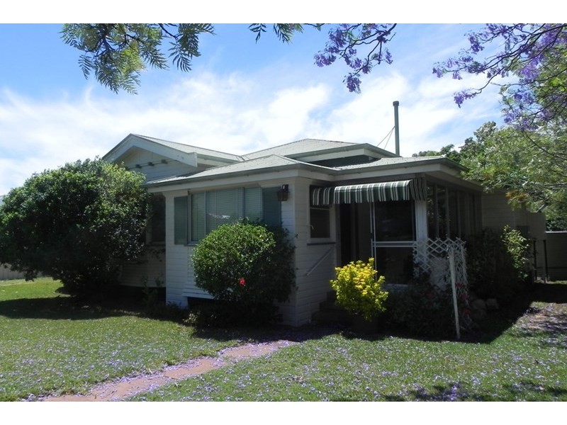 16 Steele, Pittsworth QLD 4356