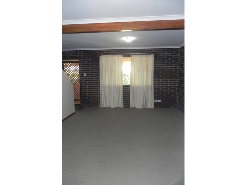 3 24 Murray Street, Pittsworth QLD 4356