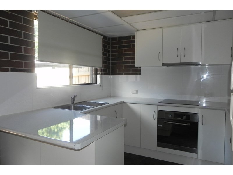 3 24 Murray Street, Pittsworth QLD 4356