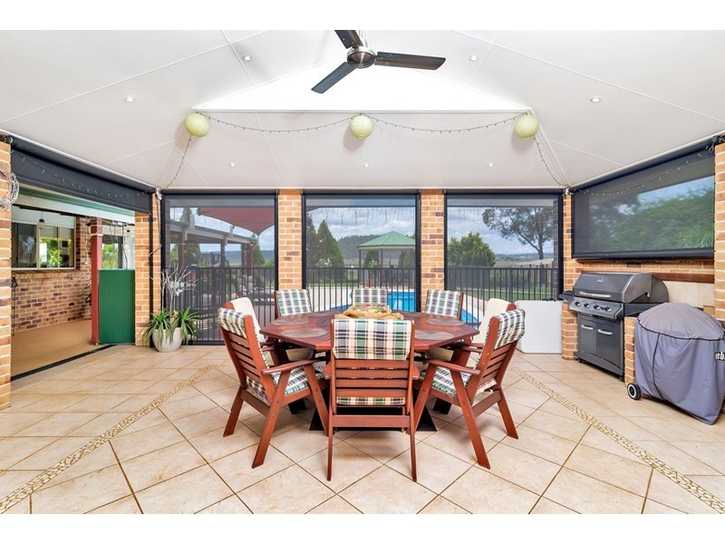 4 Hodgson Street, Greenmount QLD 4359