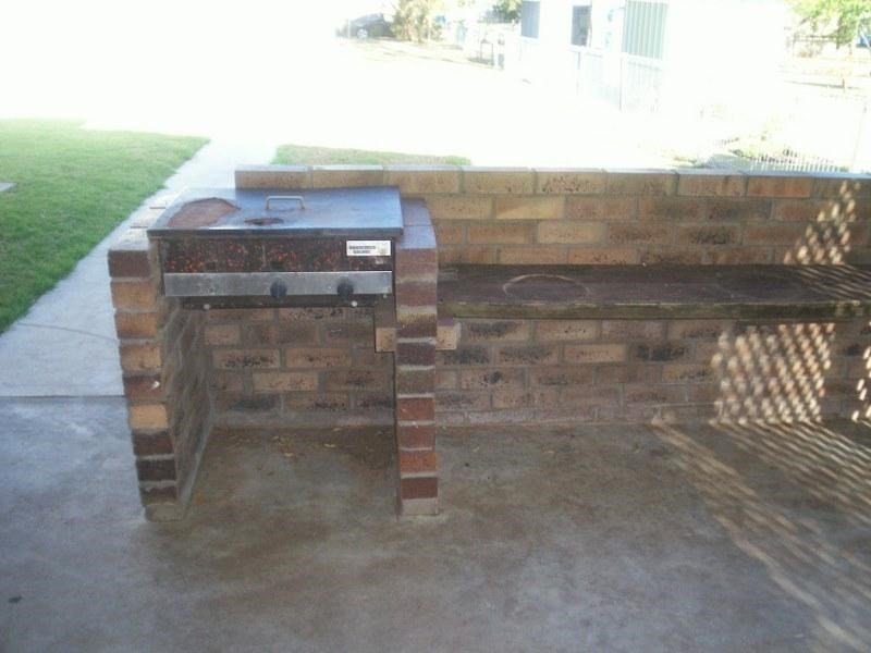 2 Thomas Street, Pittsworth QLD 4356