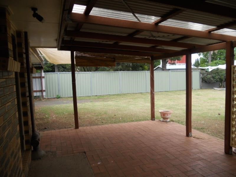 7 Beauaraba Street, Pittsworth QLD 4356