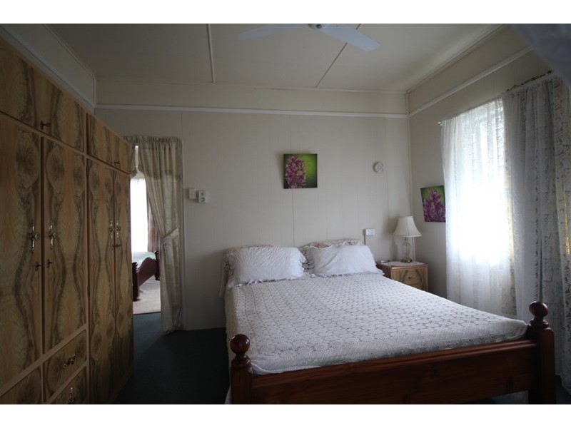 98 Campbell Street, Millmerran QLD 4357